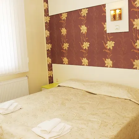 Семеен Хотел Виа Лакус Hotel