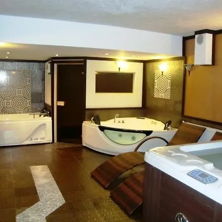Семеен Хотел Виа Лакус Hotel 3*
