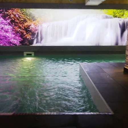 Otel Семеен Хотел Виа Лакус 3*