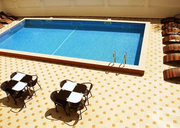 Семеен Хотел Виа Лакус Otel 3*