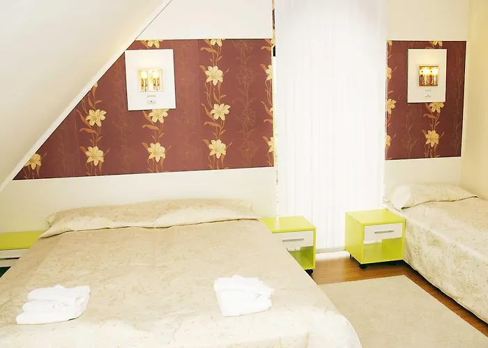 Семеен Хотел Виа Лакус Otel Sapareva Banya