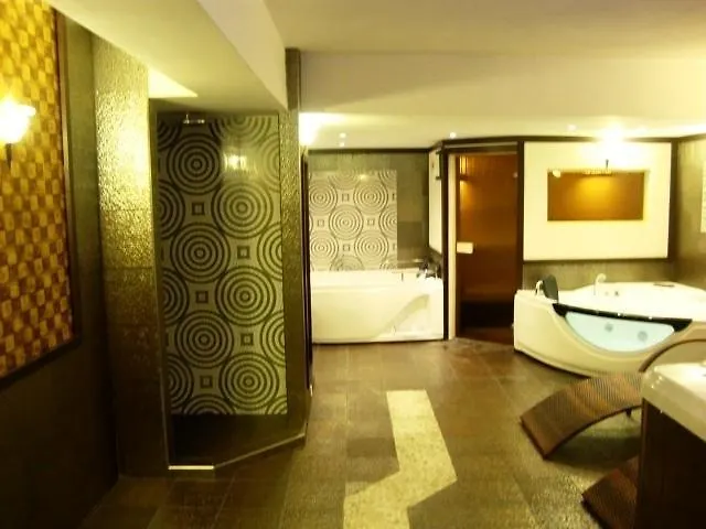 Семеен Хотел Виа Лакус Hotel Sapareva Banja