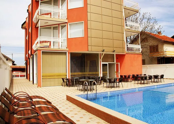 Otel Семеен Хотел Виа Лакус Sapareva Banya