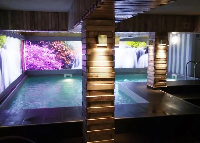 Семеен Хотел Виа Лакус 3* Sapareva Banja